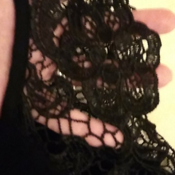 ☆ No boundries womans shirt size medium. - Picture 3 of 4